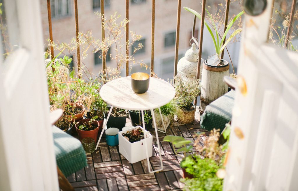 balcony-with-table-and-plants