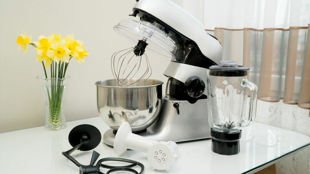 Food processor is an extra pair of hands in the kitchen. 