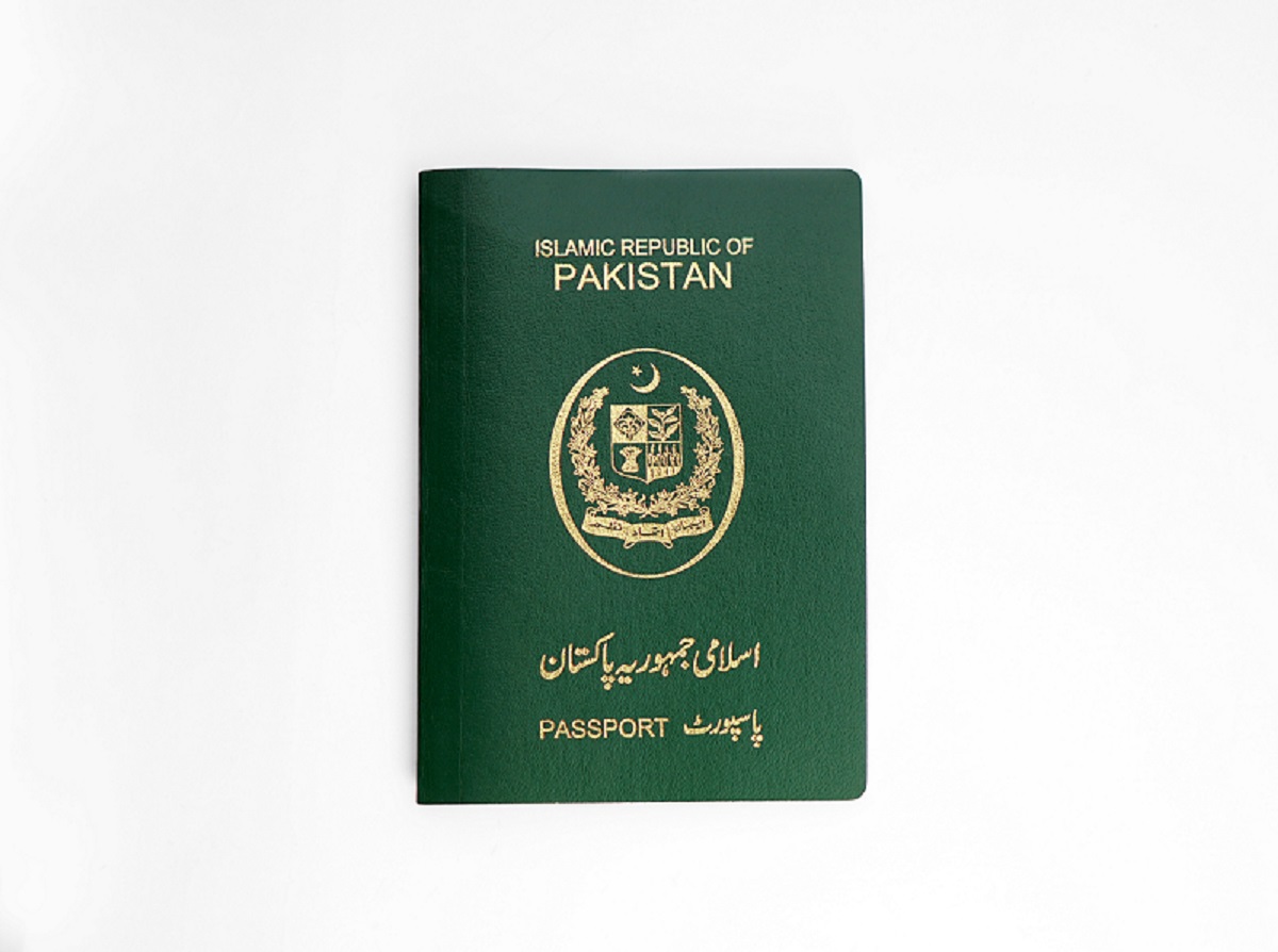 How To Apply For a Passport in Pakistan