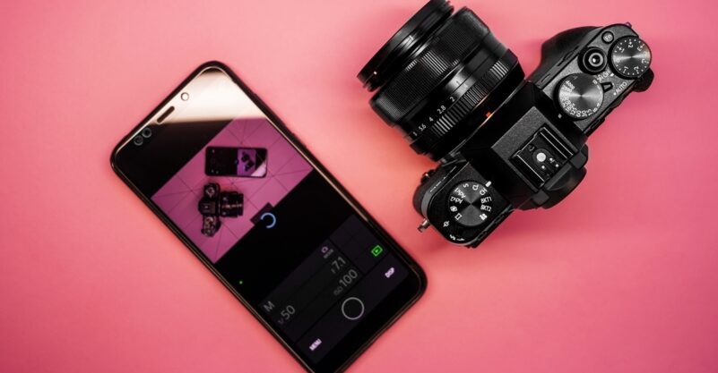 Is a DSLR Camera Still Better Than a Smartphone Camera?